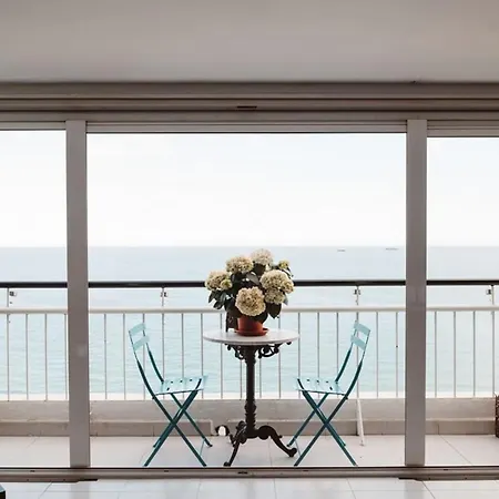 One Bedroom With Terrace And Wifi At 公寓