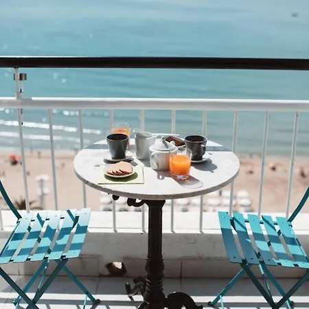 One Bedroom With Terrace And Wifi At *