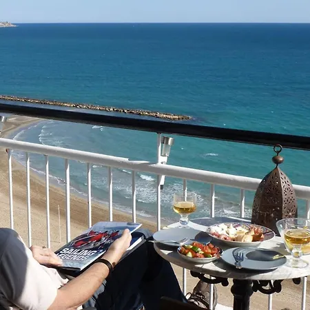 One Bedroom With Terrace And Wifi At *