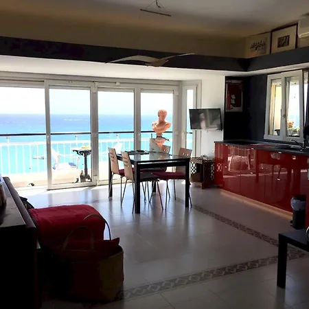 One Bedroom With Terrace And Wifi At *