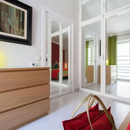 One Bedroom With Terrace And Wifi At 公寓